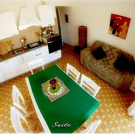 Casa Tramonto Sull' Isola Apartment